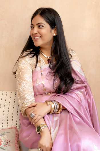 Priyanka Raajiv Pink Silk, Chanderi Prisha Saree With Unstitched Blouse Fabric Online at Aza Fashions Priyanka Raajiv_Pink Silk, Chanderi Prisha Saree With Unstitched Blouse Fabric _Online_at_Aza_Fashions