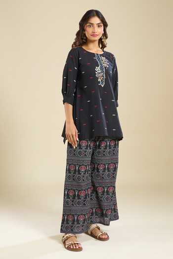 Shop Khwaab By Sanjana Lakhani Black Cotton Round Neck Printed Kurta And Palazzo Set Online at Aza Fashions Shop_Khwaab By Sanjana Lakhani_Black Cotton Round Neck Printed Kurta And Palazzo Set _Online_at_Aza_Fashions