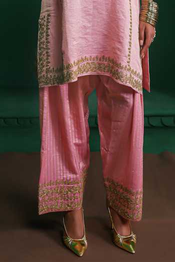 Charu Makkar Pink Tissue, Modal, Satin, Organza V-neck Sharmila Embroidered Kurta Set Online at Aza Fashions Charu Makkar_Pink Tissue, Modal, Satin, Organza V-neck Sharmila Embroidered Kurta Set _Online_at_Aza_Fashions