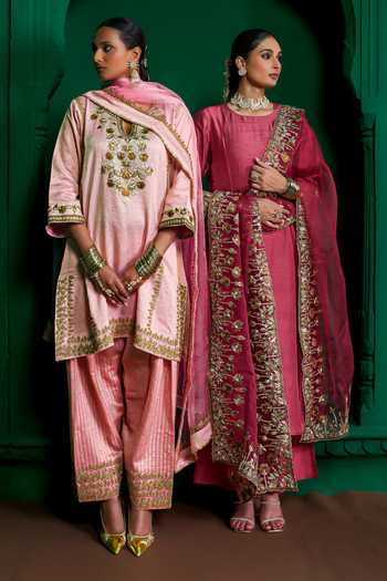 Shop Charu Makkar Pink Tissue, Modal, Satin, Organza V-neck Sharmila Embroidered Kurta Set Shop_Charu Makkar_Pink Tissue, Modal, Satin, Organza V-neck Sharmila Embroidered Kurta Set