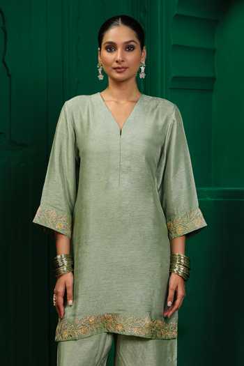 Charu Makkar Green Silk Split V-neck Kajol Embroidered Kurta And Pant Set Online at Aza Fashions Charu Makkar_Green Silk Split V-neck Kajol Embroidered Kurta And Pant Set _Online_at_Aza_Fashions