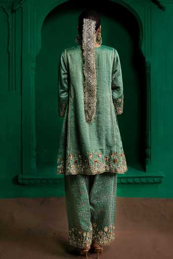 Charu Makkar Malaika Aari Work Kurta & Salwar Set