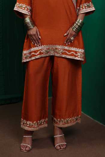 Buy Charu Makkar Orange Silk V-neck Smita Embroidered Kurta And Pant Set Online at Aza Fashions Buy_Charu Makkar_Orange Silk V-neck Smita Embroidered Kurta And Pant Set _Online_at_Aza_Fashions