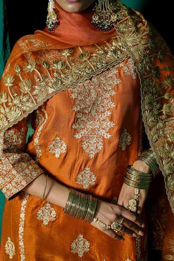 Buy Charu Makkar Orange Silk, Dupion, Organza Split V-neck Farida Embroidered Kurta Gharara Set Buy_Charu Makkar_Orange Silk, Dupion, Organza Split V-neck Farida Embroidered Kurta Gharara Set