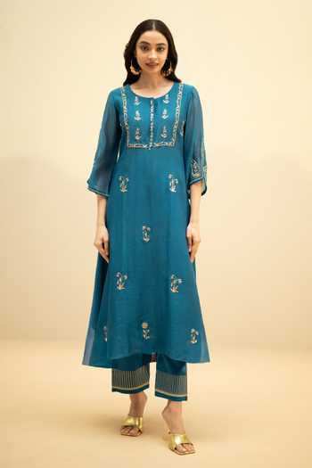 AM by Anita Mittal Blue Cotton Round Neck Chandini Mul Chanderi Embroidered Kurta Set Online at Aza Fashions AM by Anita Mittal_Blue Cotton Round Neck Chandini Mul Chanderi Embroidered Kurta Set _Online_at_Aza_Fashions