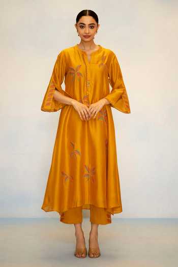 AM by Anita Mittal Saba Silk Chanderi A Line Kurta & Pant Set 