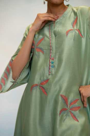 AM by Anita Mittal Green Silk, Chanderi Mandarin Collar Saba Embroidered Kurta And Pant Set at Aza Fashions AM by Anita Mittal_Green Silk, Chanderi Mandarin Collar Saba Embroidered Kurta And Pant Set _at_Aza_Fashions