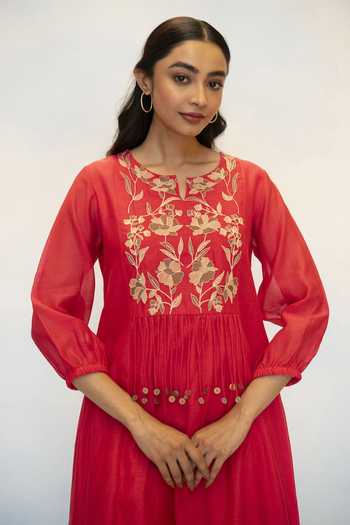Buy AM by Anita Mittal Pink Chanderi Round Neck Noorani Embroidered Kurta And Pant Set Online at Aza Fashions Buy_AM by Anita Mittal_Pink Chanderi Round Neck Noorani Embroidered Kurta And Pant Set _Online_at_Aza_Fashions