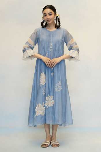 AM by Anita Mittal Zara Floral Embroidered Kurta & Pant Set 