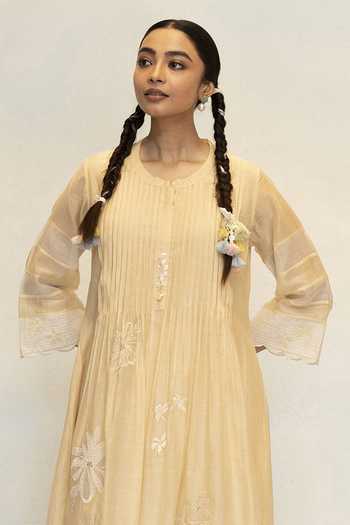 AM by Anita Mittal Beige Chanderi Round Neck Zara Embroidered Tunic And Pant Set at Aza Fashions AM by Anita Mittal_Beige Chanderi Round Neck Zara Embroidered Tunic And Pant Set _at_Aza_Fashions