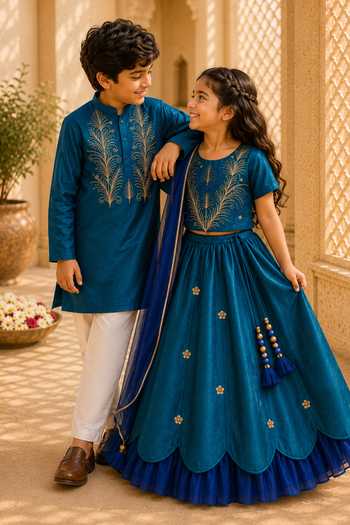 MI Dulce AN'YA Blue Cotton, Chanderi Teal Embroidered Kurta Set Online at Aza Fashions MI Dulce AN'YA_Blue Cotton, Chanderi Teal Embroidered Kurta Set _Online_at_Aza_Fashions