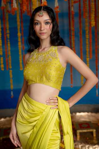 Mint Blush Green Silk, Chinon Fern Pre-draped Saree With Detachable Pallu Online at Aza Fashions Mint Blush_Green Silk, Chinon Fern Pre-draped Saree With Detachable Pallu _Online_at_Aza_Fashions