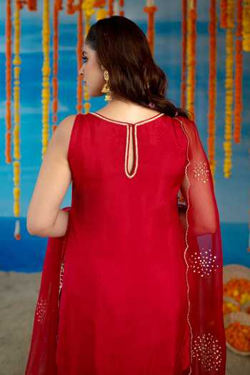 Buy Mint Blush Red Silk, Organza Round Neck Scarlet Hand Embroidered Kurta Set Online at Aza Fashions Buy_Mint Blush_Red Silk, Organza Round Neck Scarlet Hand Embroidered Kurta Set _Online_at_Aza_Fashions