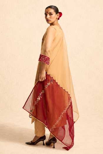 Meesa Elina Hand Embroidered Kurta Set 