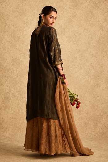 Shop Meesa Brown Cotton, Tissue Keyhole Neck Amanat Hand Embroidered Kurta Set Online at Aza Fashions Shop_Meesa_Brown Cotton, Tissue Keyhole Neck Amanat Hand Embroidered Kurta Set _Online_at_Aza_Fashions