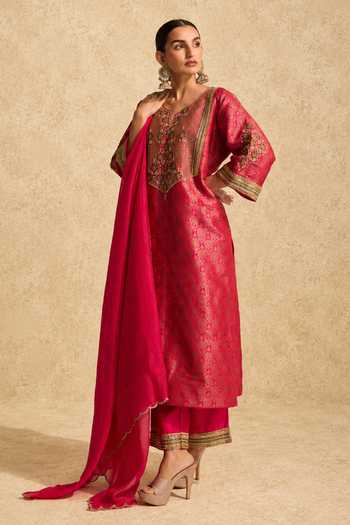Meesa Hina Hand Embroidered Kurta Set 