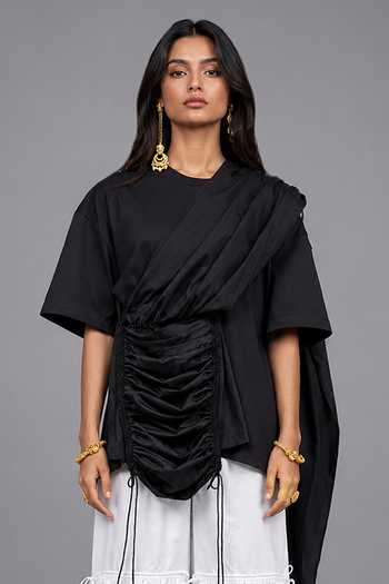 Saim Black Cotton Round Neck Pocket Saree Draped Gathered T Shirt at Aza Fashions Saim_Black Cotton Round Neck Pocket Saree Draped Gathered T Shirt _at_Aza_Fashions