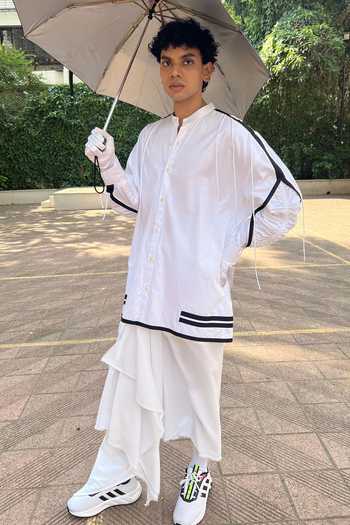 Saim White Cotton Gathered Eye Shirt at Aza Fashions Saim_White Cotton Gathered Eye Shirt _at_Aza_Fashions