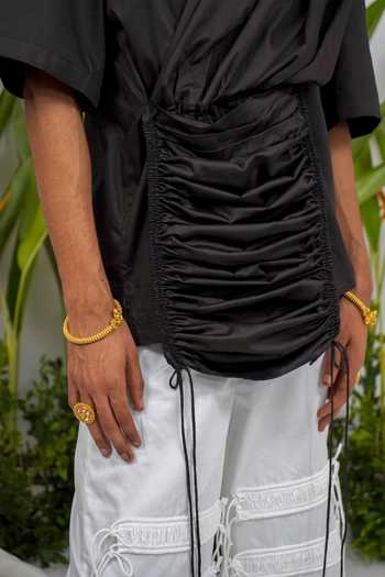 Shop Saim Black Cotton Pocket Saree Drape T-shirt Online at Aza Fashions Shop_Saim_Black Cotton Pocket Saree Drape T-shirt _Online_at_Aza_Fashions