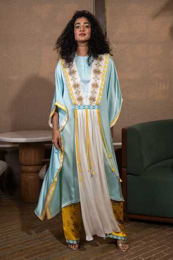 Saim Dupatta Draped Kaftan & Trouser Set 