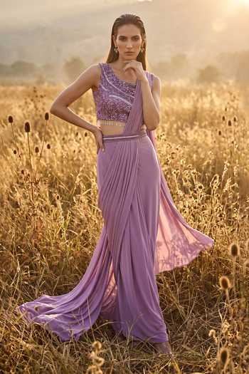 Basanti Kapde aur Koffee Sequins Embroidered Draped Saree Set 