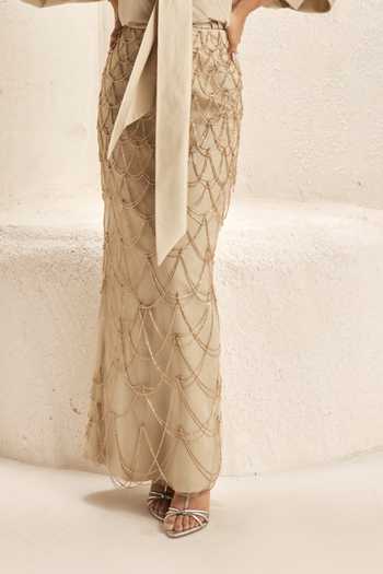 Nirmooha Ivory Silk, Satin, Net, Taffeta, Bemberg Shawl Catena Knotted Shirt And Skirt Set Online at Aza Fashions Nirmooha_Ivory Silk, Satin, Net, Taffeta, Bemberg Shawl Catena Knotted Shirt And Skirt Set _Online_at_Aza_Fashions