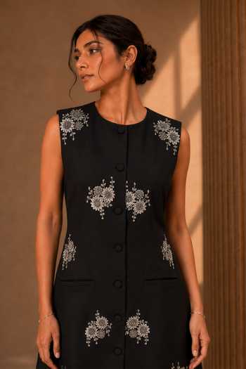 Vridhi Somaani Black Suiting Round Neck Hanna Hand Embroidered Short Dress Online at Aza Fashions Vridhi Somaani_Black Suiting Round Neck Hanna Hand Embroidered Short Dress _Online_at_Aza_Fashions