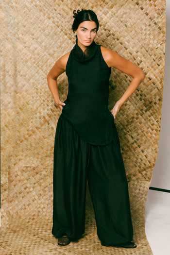 Ituvana Mawar Tunic and Salwar Set 