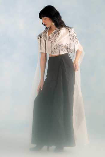 Richa Khemka Noirla Draped Pant Set 