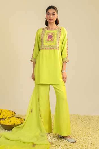 Shop Roohbyridhimaa Yellow Organza, Silk Satin Round Neck Gulshan Lime Kurta Set Online at Aza Fashions Shop_Roohbyridhimaa_Yellow Organza, Silk Satin Round Neck Gulshan Lime Kurta Set _Online_at_Aza_Fashions