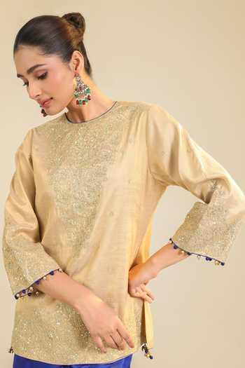 Roohbyridhimaa Gold Tissue, Silk Satin Round Neck Eda Embroidered Kurta Set Online at Aza Fashions Roohbyridhimaa_Gold Tissue, Silk Satin Round Neck Eda Embroidered Kurta Set _Online_at_Aza_Fashions