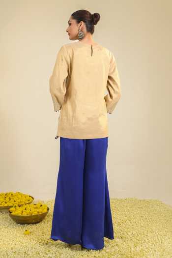 Roohbyridhimaa Eda Embroidered Kurta Set 