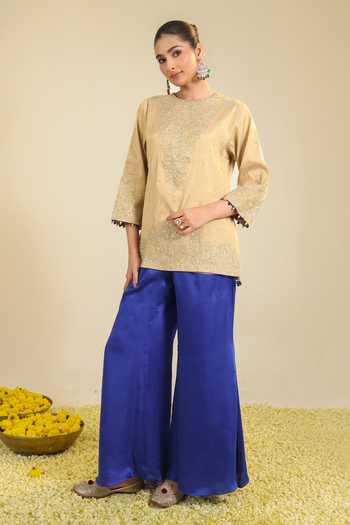 Roohbyridhimaa Gold Tissue, Silk Satin Round Neck Eda Embroidered Kurta Set at Aza Fashions Roohbyridhimaa_Gold Tissue, Silk Satin Round Neck Eda Embroidered Kurta Set _at_Aza_Fashions