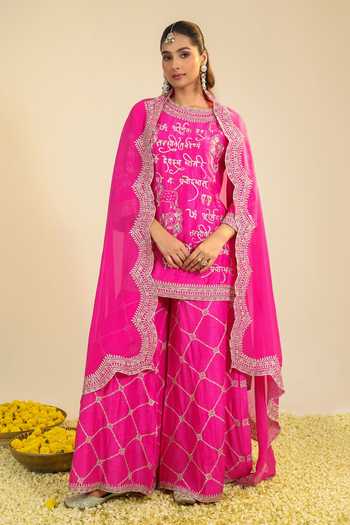 Shop Roohbyridhimaa Pink Silk, Organza, Viscose Embroidery Round Neck Mehrban Kurta Set Shop_Roohbyridhimaa_Pink Silk, Organza, Viscose Embroidery Round Neck Mehrban Kurta Set
