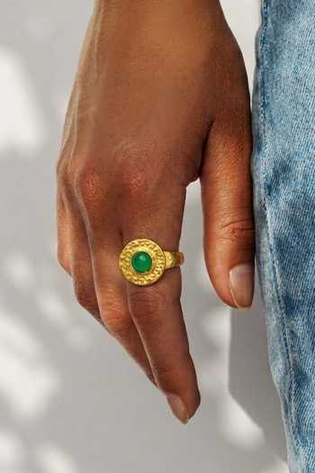 Buy Arvino Green Textured Medallion Onyx Ring Buy_Arvino_Green Textured Medallion Onyx Ring