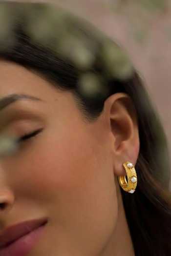 Arvino Pearl Studded Textured Huggie Earrings 