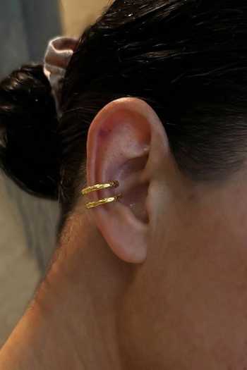 Buy Arvino Gold Plated Textured Pattern Ear Cuff Online at Aza Fashions Buy_Arvino_Gold Plated Textured Pattern Ear Cuff _Online_at_Aza_Fashions