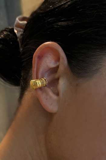 Buy_Arvino_Gold Plated Textured Rib Earcuff 