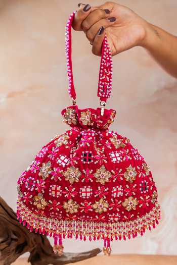 Shop Nayaab By Sonia Magenta Embroidery, Beads, Pearls, Stones, Mirrors, Floral Trellis Fuchsia Potli at Aza Fashions Shop_Nayaab By Sonia_Magenta Embroidery, Beads, Pearls, Stones, Mirrors, Floral Trellis Fuchsia Potli _at_Aza_Fashions