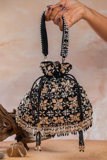 Nayaab By Sonia Floral Trellis Noir Potli