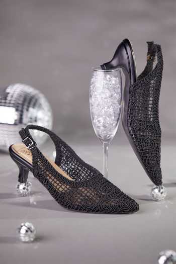 House of Vian Elara Black Pumps