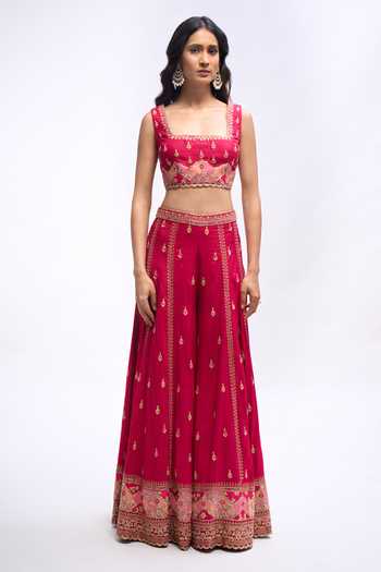 Buy_Aariyana Couture_Fuchsia Silk Square Neck Floral Embroidered Sharara Set _Online_at_Aza_Fashions