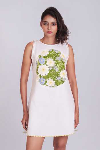 9899 White Cotton Round Neck Frontal Lace Dress Online at Aza Fashions 9899_White Cotton Round Neck Frontal Lace Dress _Online_at_Aza_Fashions