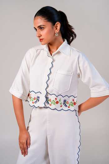 Buy_9899_White Suiting Collared Neck Meadow Cropped Shirt And Pant Co-ord Set _Online_at_Aza_Fashions