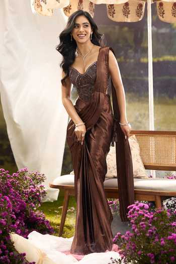Shop Aariyana Couture Brown Silk, Net Sweetheart Neck Pre-draped Saree With Embroidered Blouse Shop_Aariyana Couture_Brown Silk, Net Sweetheart Neck Pre-draped Saree With Embroidered Blouse
