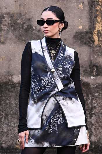 The Dramebaaz CO Black Silk V-neck Stone Wash Waistcoat And Skort Set Online at Aza Fashions The Dramebaaz CO_Black Silk V-neck Stone Wash Waistcoat And Skort Set _Online_at_Aza_Fashions
