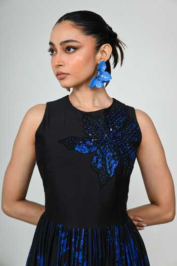 Buy The Dramebaaz CO Blue Silk Round Neck Dna Gathered Dress Online at Aza Fashions Buy_The Dramebaaz CO_Blue Silk Round Neck Dna Gathered Dress _Online_at_Aza_Fashions