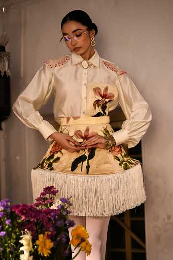 The Dramebaaz CO_Off White Silk Collared Neck Amalfi Shirt _Online_at_Aza_Fashions