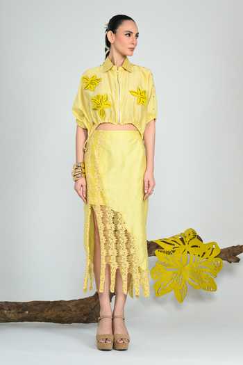 The Dramebaaz CO Yellow Silk Collared Neck Summer Lime Cropped Jacket Online at Aza Fashions The Dramebaaz CO_Yellow Silk Collared Neck Summer Lime Cropped Jacket _Online_at_Aza_Fashions