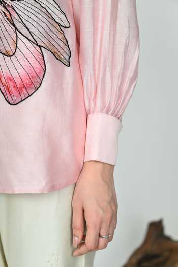 The Dramebaaz CO Pink Silk Collared Neck Blush Muse Shirt Online at Aza Fashions The Dramebaaz CO_Pink Silk Collared Neck Blush Muse Shirt _Online_at_Aza_Fashions